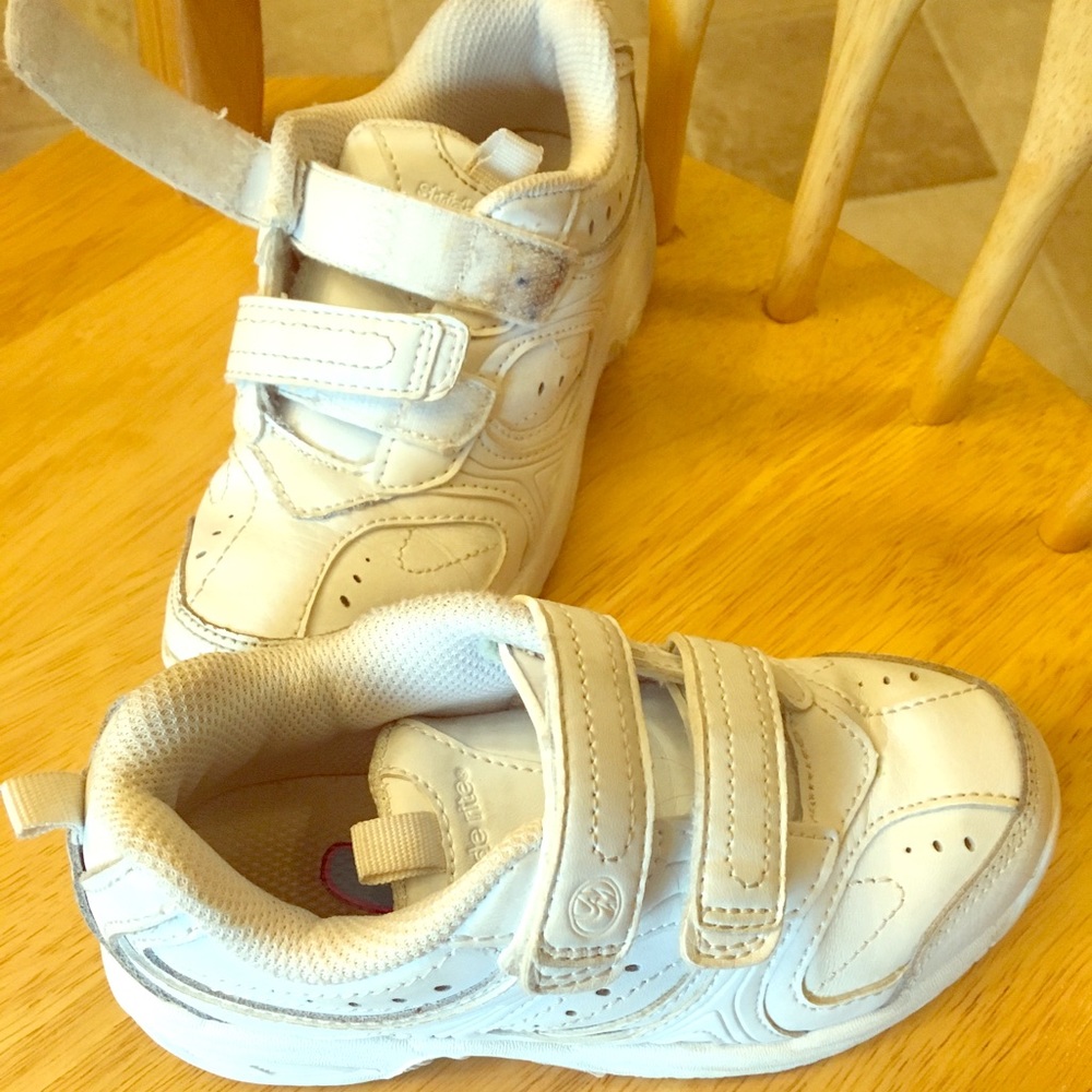 White cheer shoes size 10.5W